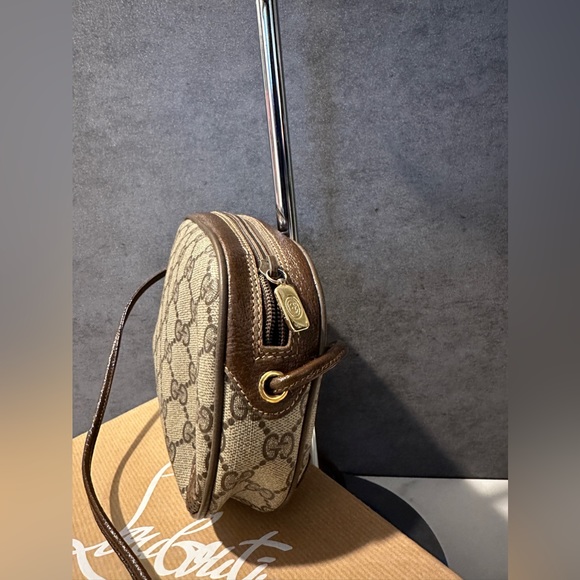 **Sold Via Vestiaire Collective** Gucci GG Sherry Line Handbag - Picture 10 of 15